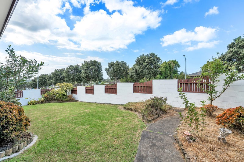 1/41 Highland Park Drive, Highland Park, Auckland - Carousel 10