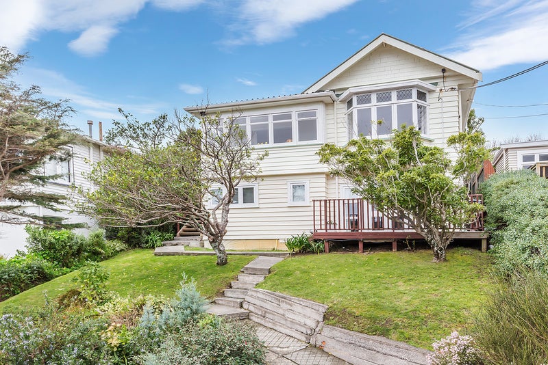 98 Darlington Road, Miramar, Wellington - Carousel 1