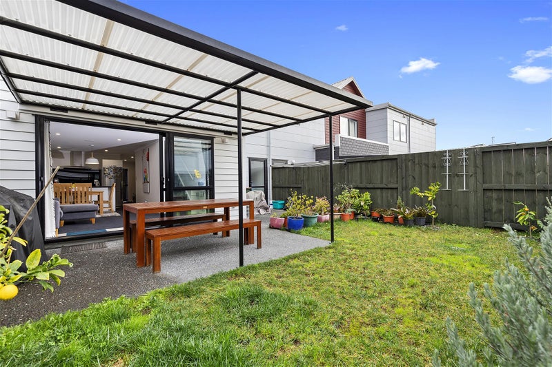 8 Rebekah Crescent, Flagstaff, Hamilton - Carousel 13