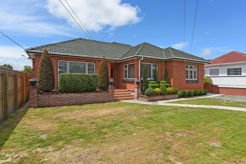 16 Ebdentown Street, Ebdentown, Upper Hutt - Carousel 1
