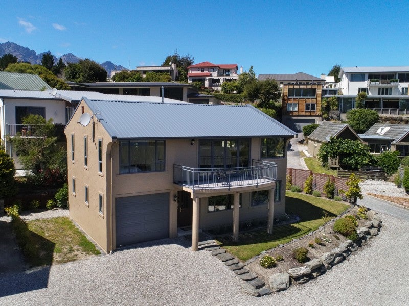 536A Peninsula Road, Kelvin Heights, Queenstown - Carousel 26