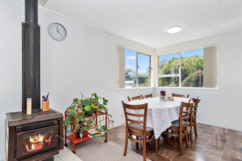 15 Nicolas Place, Judea, Tauranga - Carousel 15