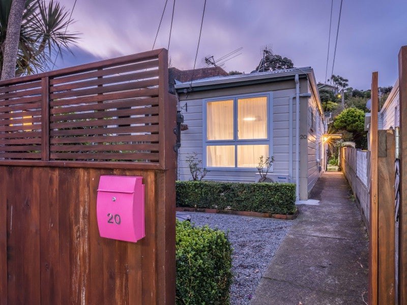 20 Duppa Street, Berhampore, Wellington - Carousel 1