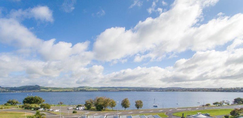 368 Lake Terrace, Two Mile Bay, Taupo - Carousel 3