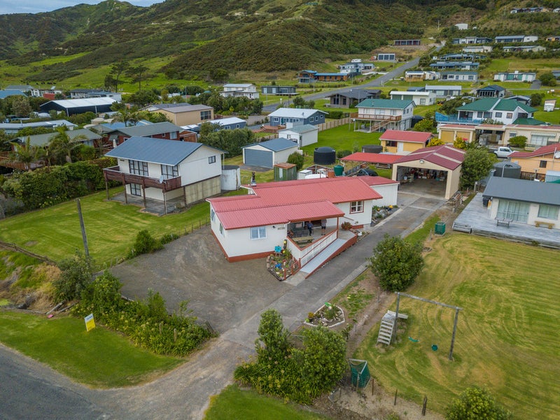 63 Fortescue Street, Nuhaka - Carousel 1