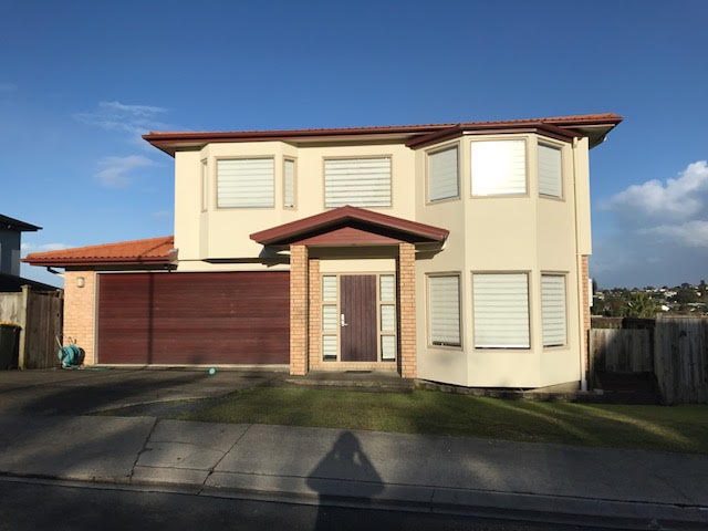 10 Zara Court, Windsor Park, Auckland - Carousel 1