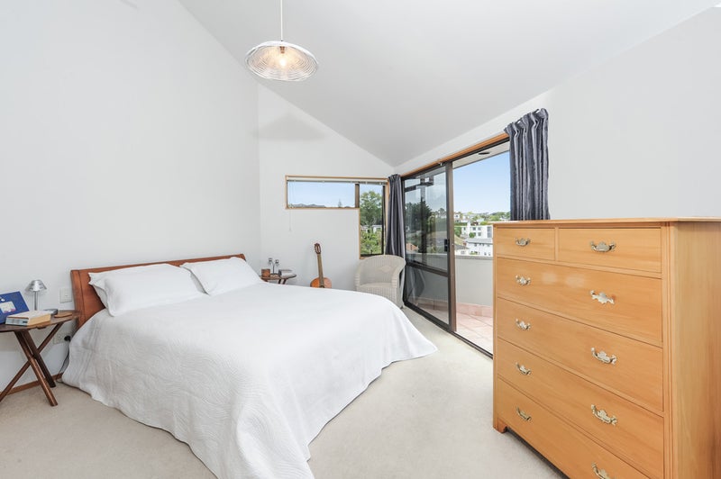 77A Baddeley Avenue, Kohimarama, Auckland - Carousel 25