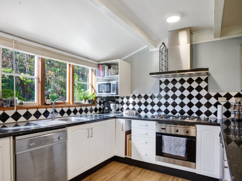 86 Old Highway, Tauranga - Carousel 2