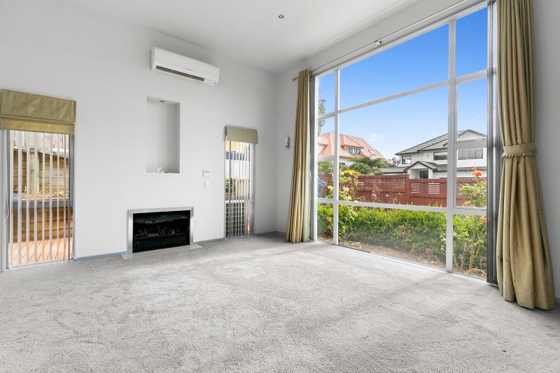 33 Waverton Terrace, Churton Park, Wellington - Carousel 2