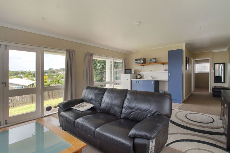 11 Welland Place, Hillcrest, Auckland - Carousel 18