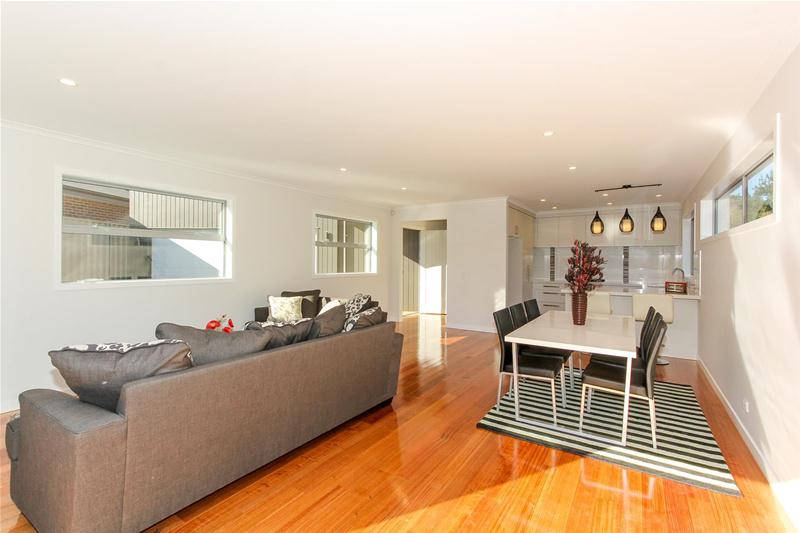 6 Fern Lane, Whalers Gate, New Plymouth - Carousel 2