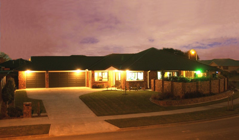 10 Liberty Grove, Kelvin Grove, Palmerston North - Carousel 1
