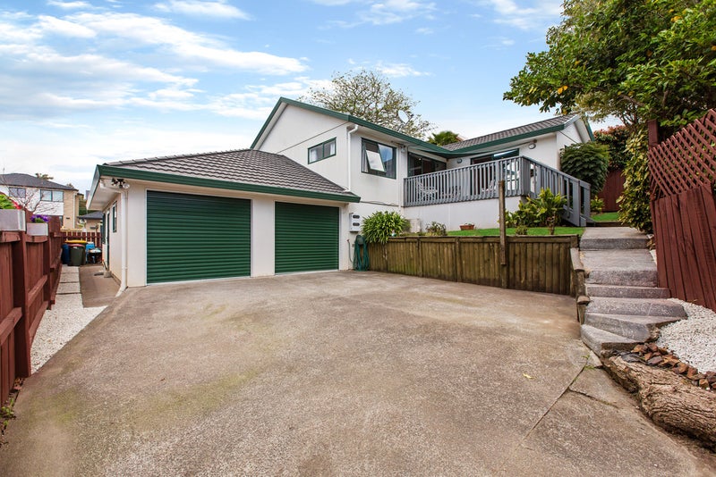 2/37 Orams Road, Hillpark, Auckland - Carousel 1