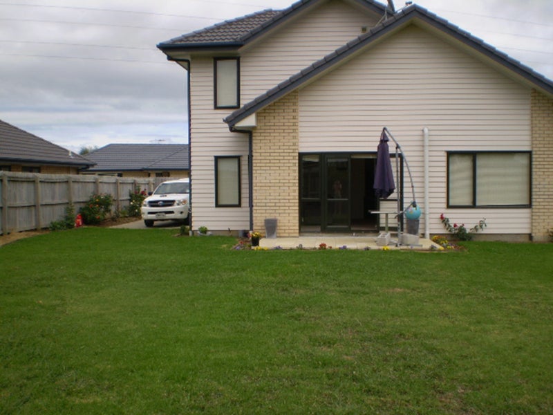 37 Opawa Crescent, Favona, Auckland - Carousel 2