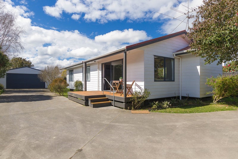 38 Whakatiki Street, Trentham, Upper Hutt - Carousel 1