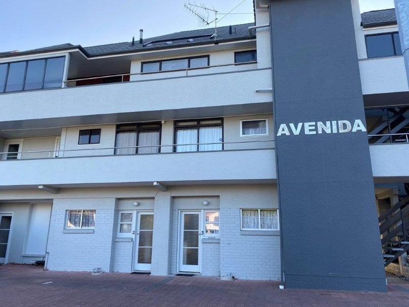 40J MAUNGANUI ROAD, Mount Maunganui, Tauranga - Carousel 1