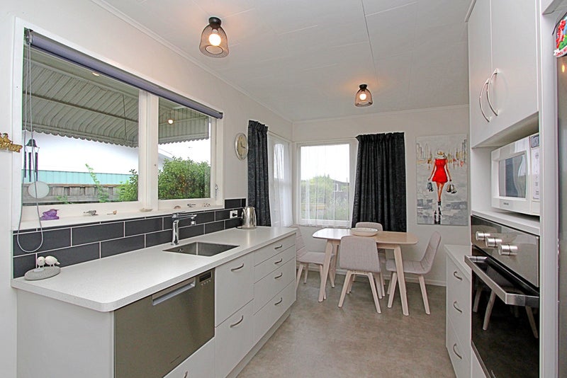 39 Bristol Street, Tamatea, Napier - Carousel 2