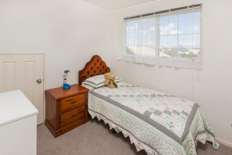2/31 Mission View Drive, Northpark, Auckland - Carousel 14