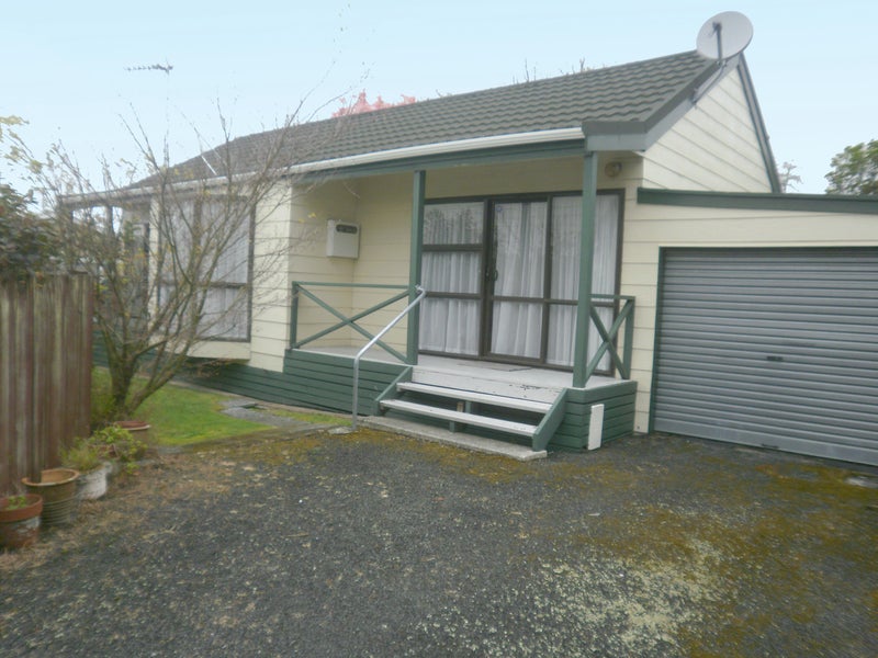 124A Old Farm Road, Hamilton East, Hamilton - Carousel 13