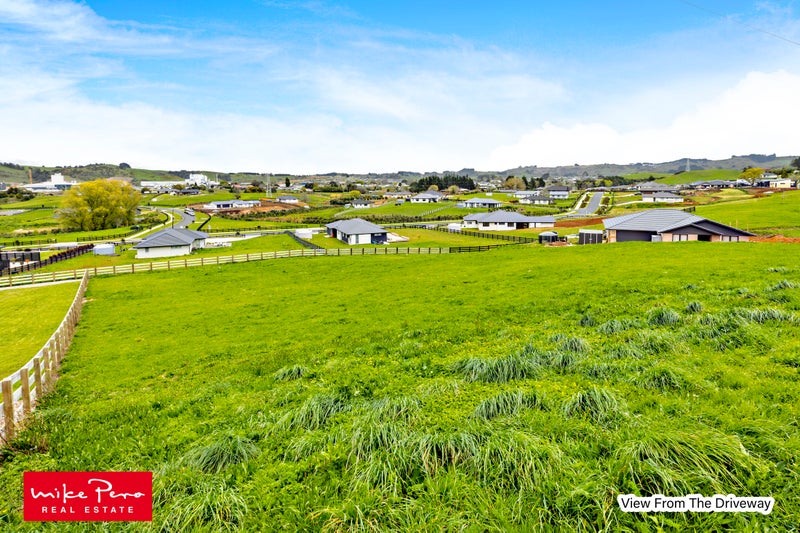 15 Peet Row, Pokeno - Carousel 1