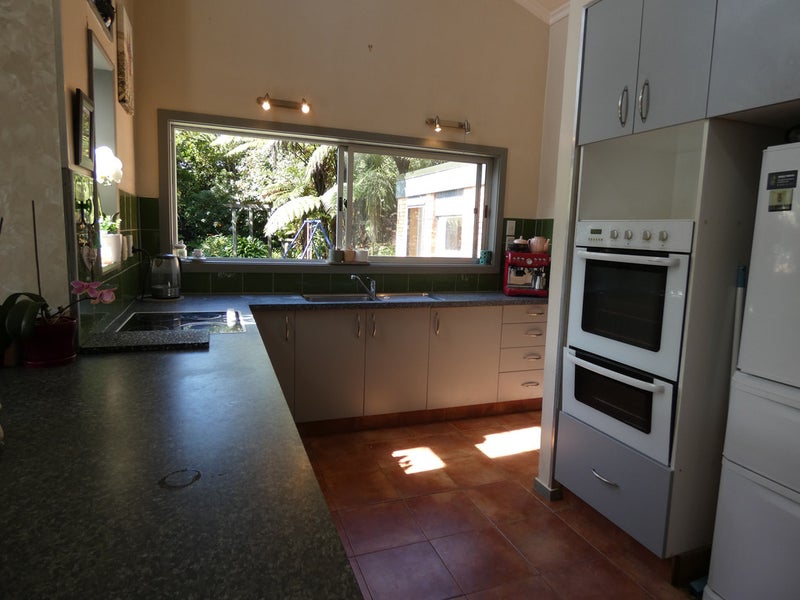 3 Rata Street, Karoro, Greymouth - Carousel 2