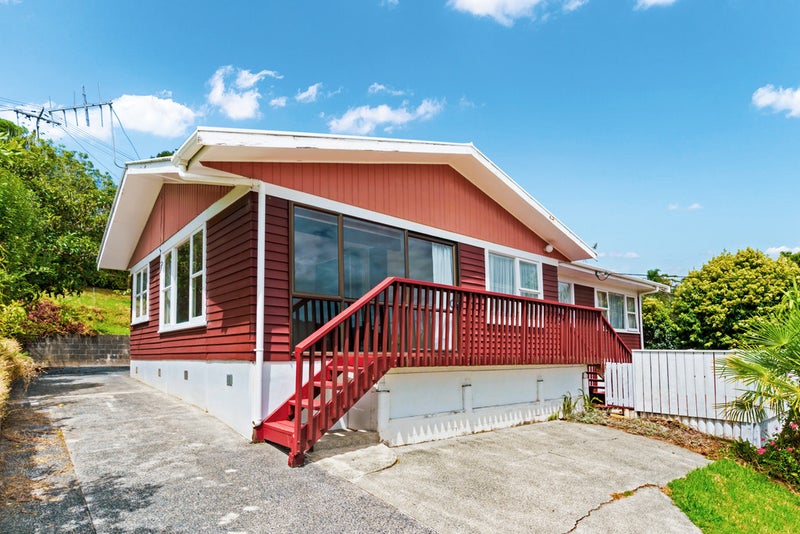 44 Hilltop Avenue, Morningside, Whangarei - Carousel 1