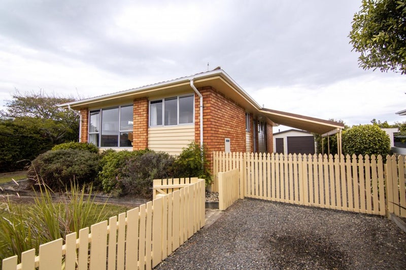 47 Kilmarnock Avenue, Strathern, Invercargill - Carousel 1