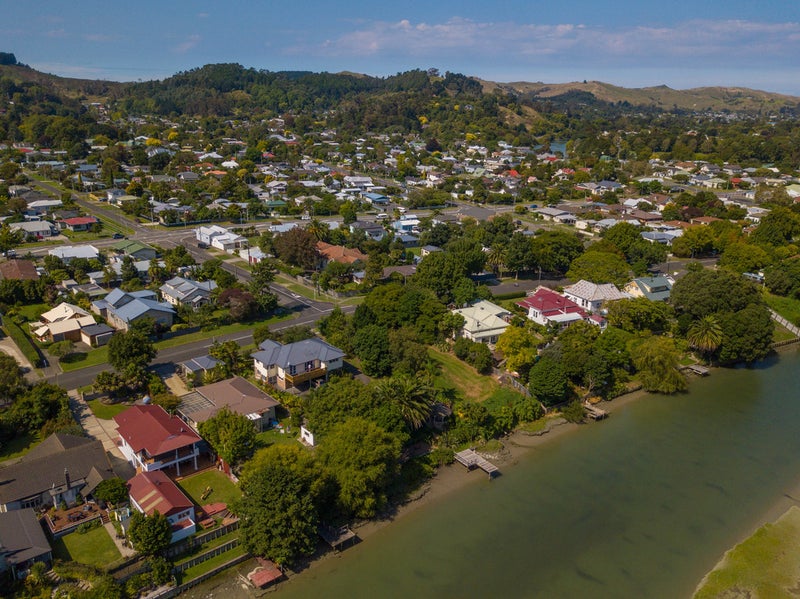 74 Stout Street, Whataupoko, Gisborne - Carousel 22