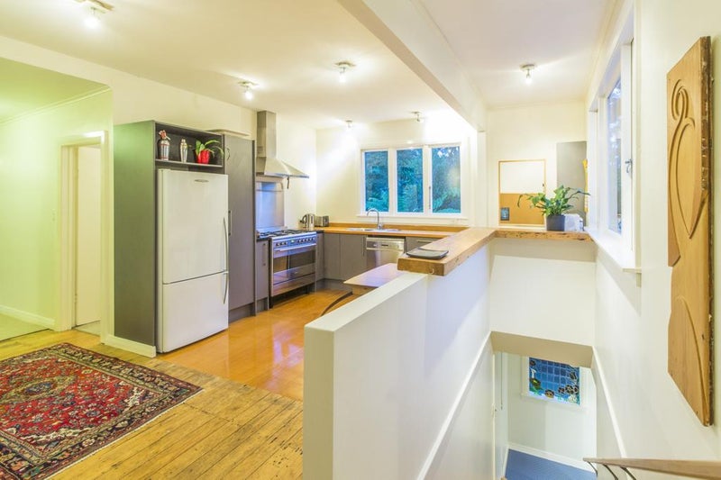 76 Laingholm Drive, Laingholm, Auckland - Carousel 2