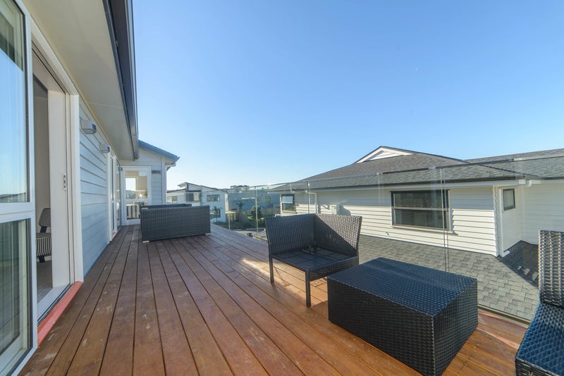 5 Makura Road, Long Bay, Auckland - Carousel 26