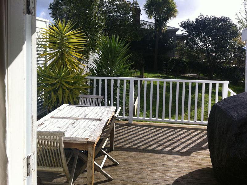 42 Kingsland Avenue, Kingsland, Auckland - Carousel 6