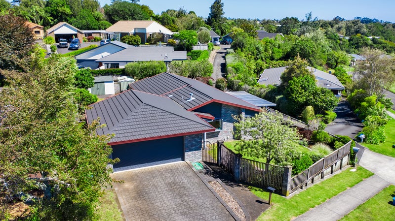 73 Karina Road, Merrilands, New Plymouth - Carousel 1