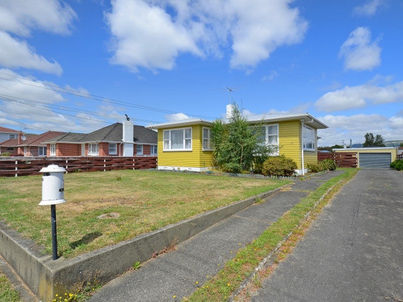 45 Kashmir Avenue, Clouston Park, Upper Hutt - Carousel 17