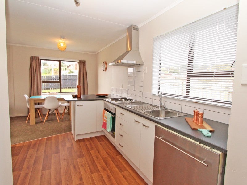 14 Driver Crescent, Cannons Creek, Porirua - Carousel 26