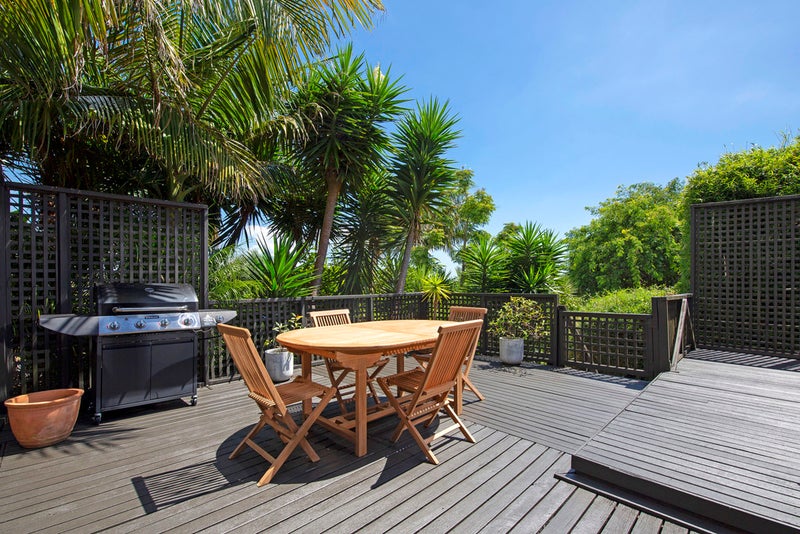 12A View Road, Shelly Park, Auckland - Carousel 2