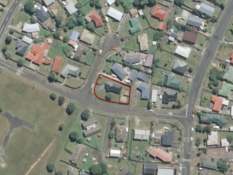 9 Falcon Street, Cannons Creek, Porirua - Carousel 20