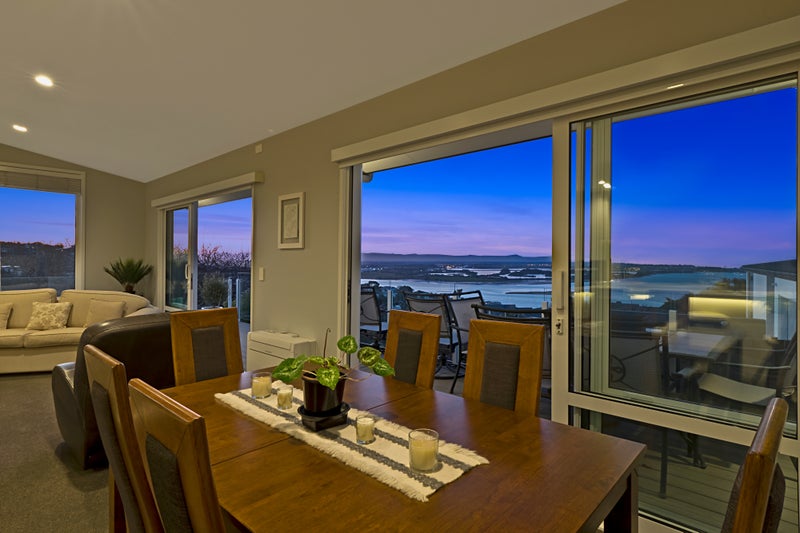 42 Santa Maria Avenue, Mount Pleasant, Christchurch - Carousel 2