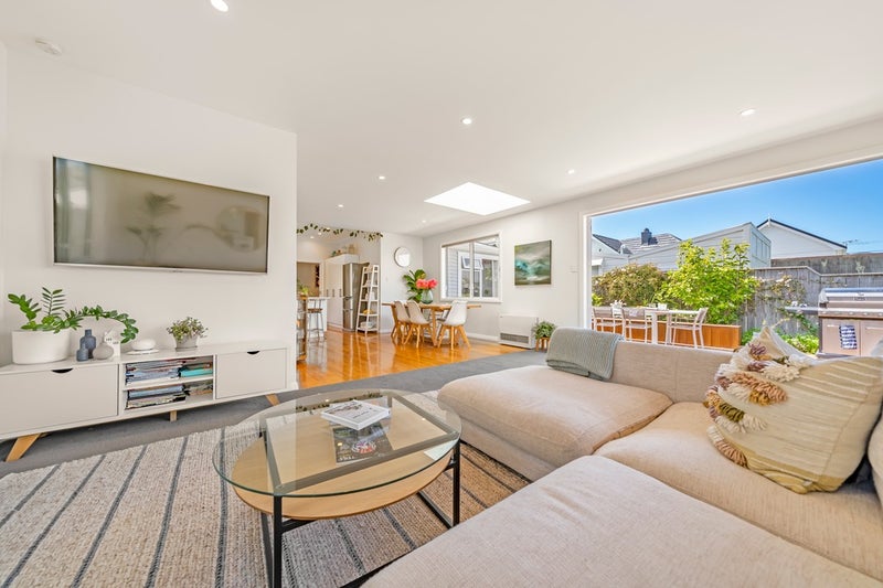 22 High Street, Petone, Lower Hutt - Carousel 26