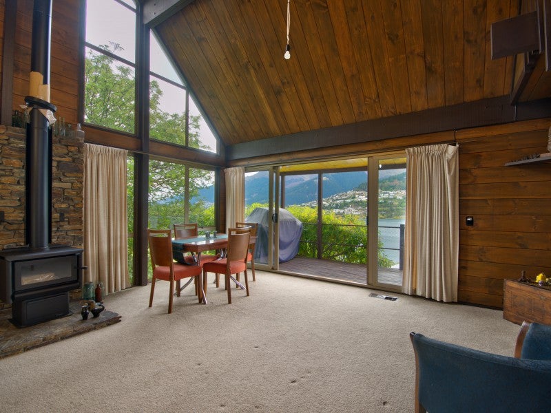 423 Peninsula Road, Kelvin Heights, Queenstown - Carousel 2