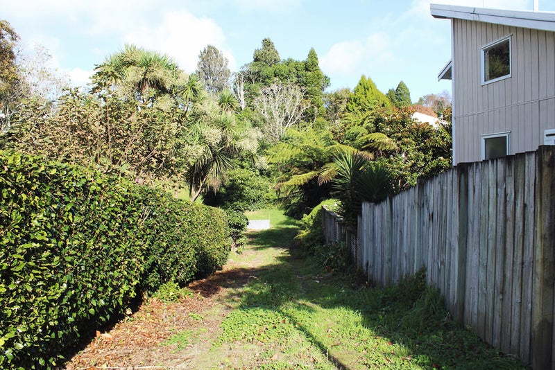 17A Magnolia Drive, Westown, New Plymouth - Carousel 3