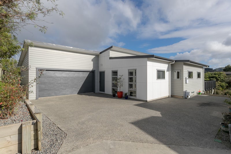 130 Kirton Drive, Riverstone Terraces, Upper Hutt - Carousel 21