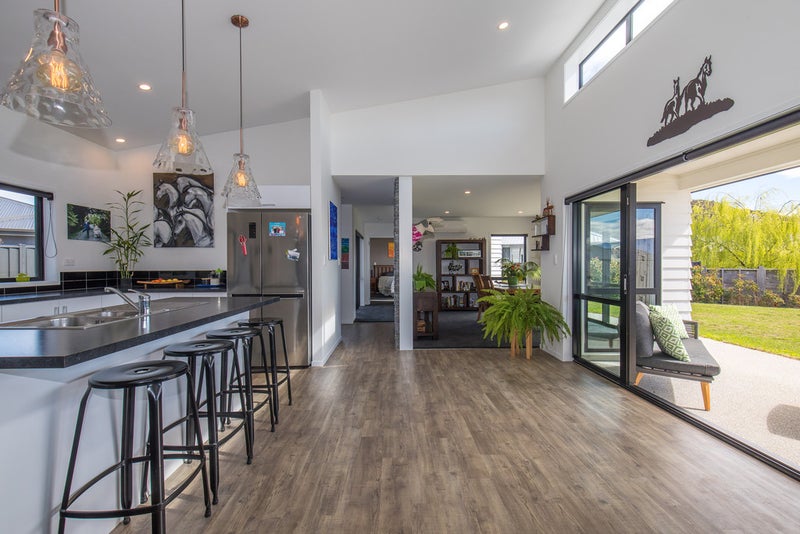 15 Wren Street, Albert Town, Wanaka - Carousel 2