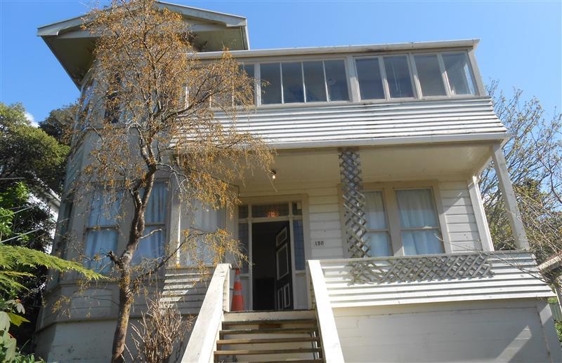 138 Glenmore Street, Kelburn, Wellington - Carousel 1