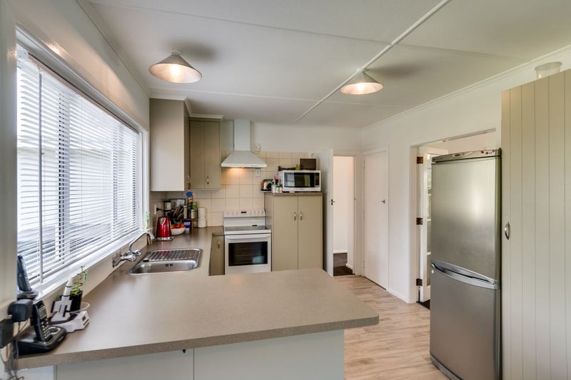 73 Park Road, Greenmeadows, Napier - Carousel 2
