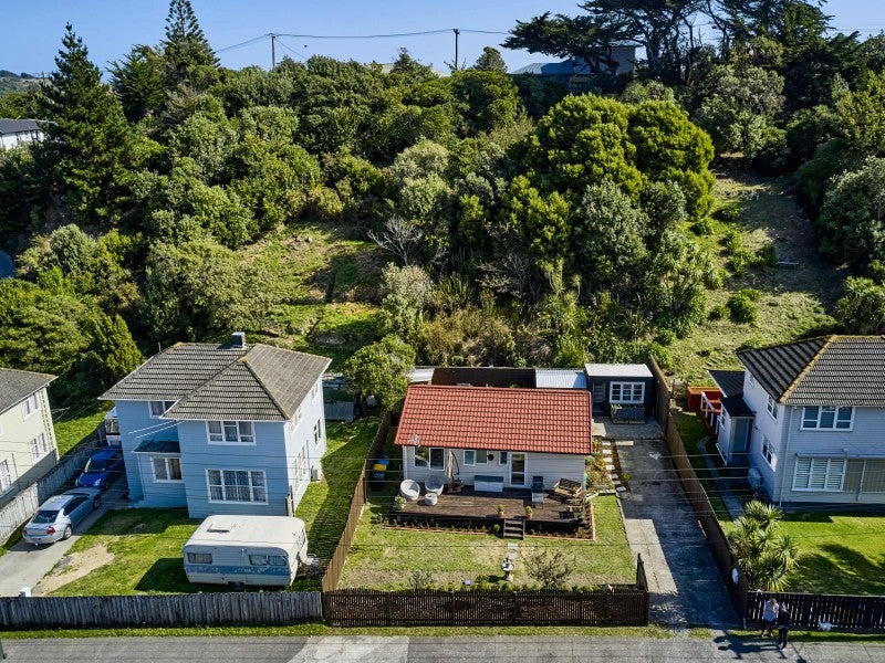59 Dimock Street, Titahi Bay, Porirua - Carousel 26