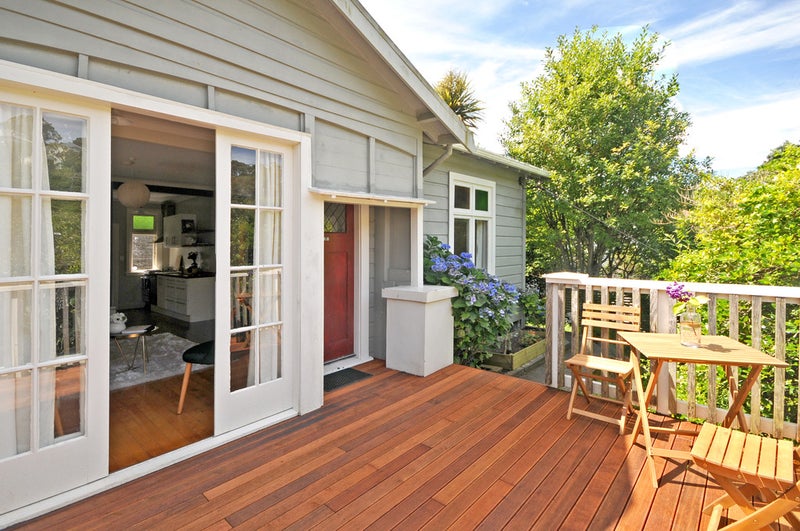 66 Norway Street, Aro Valley, Wellington - Carousel 1