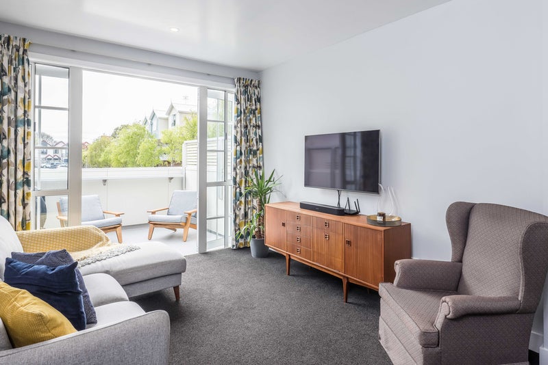 31 Little George Street, Thorndon, Wellington - Carousel 2