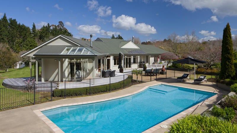 20 Brianell Valley Road, Pyes Pa, Tauranga - Carousel 1