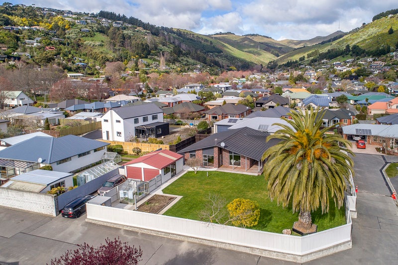 14B Bowenvale Avenue, Cashmere, Christchurch - Carousel 24