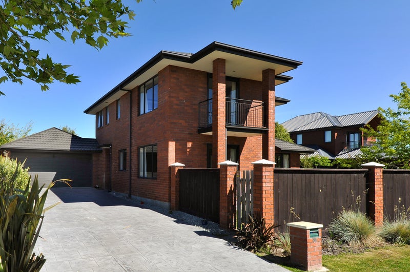 44 Willowview Drive, Redwood, Christchurch - Carousel 2